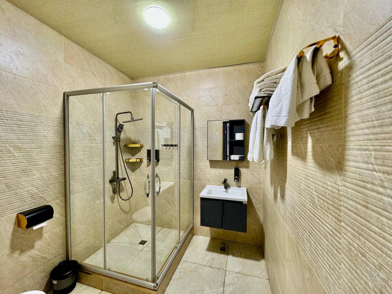 Arda Plaza Hotel Tashkent Bagian luar foto